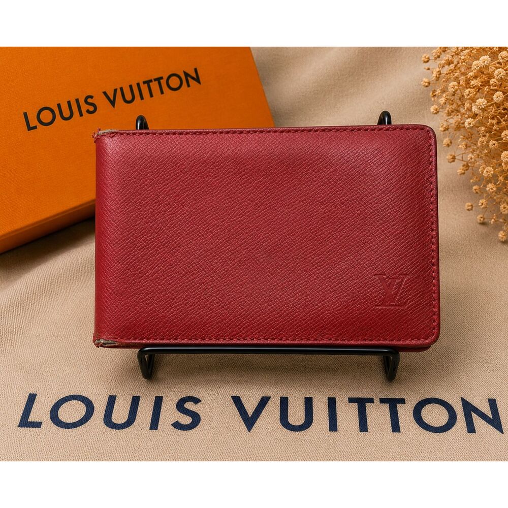 Louis Vuitton Card Holder Wallet Red Taiga Leather Bifold 2000 Authentic SP0090
